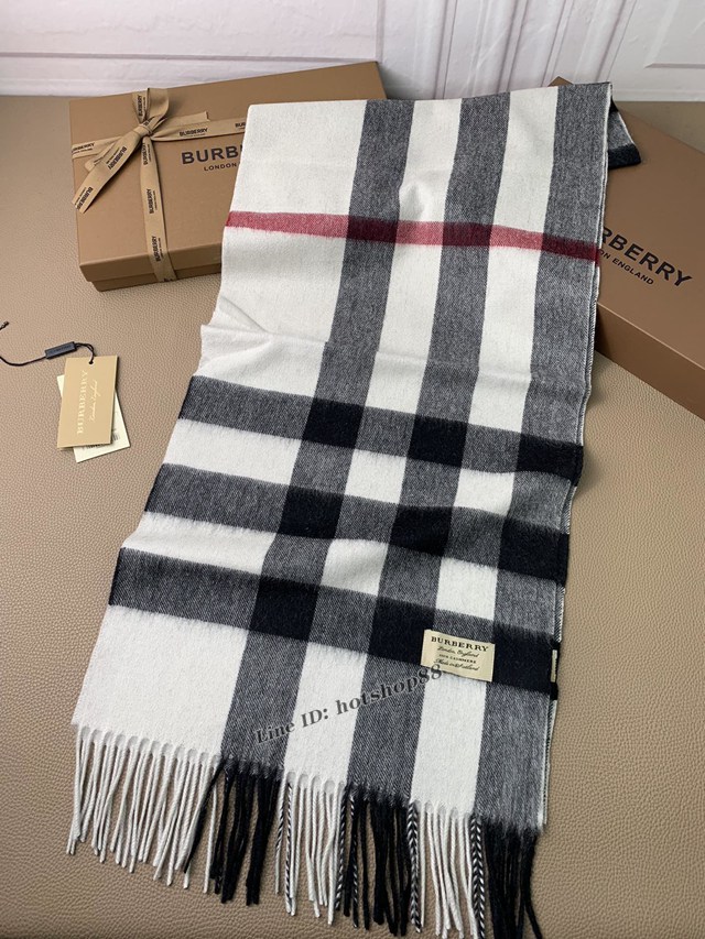 BURBERRY專櫃經典羊絨系列巴寶莉經典款中格紋款男女款圍巾披肩 mmyj1384